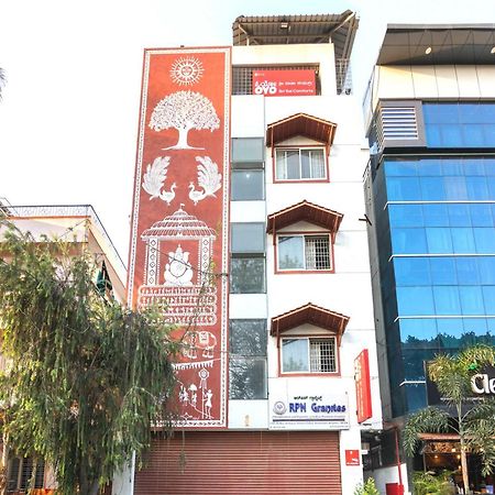 Oyo Hotel Royal Inn Near Nexus Mall Koramangala Bangalore Dış mekan fotoğraf