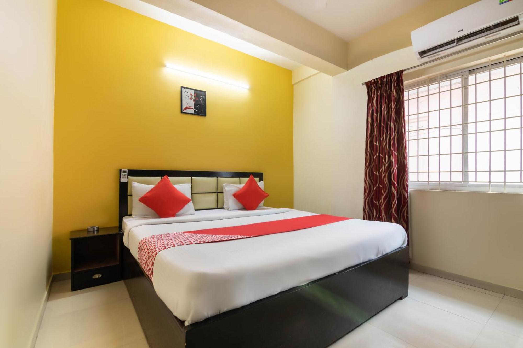 Oyo Hotel Royal Inn Near Nexus Mall Koramangala Bangalore Dış mekan fotoğraf