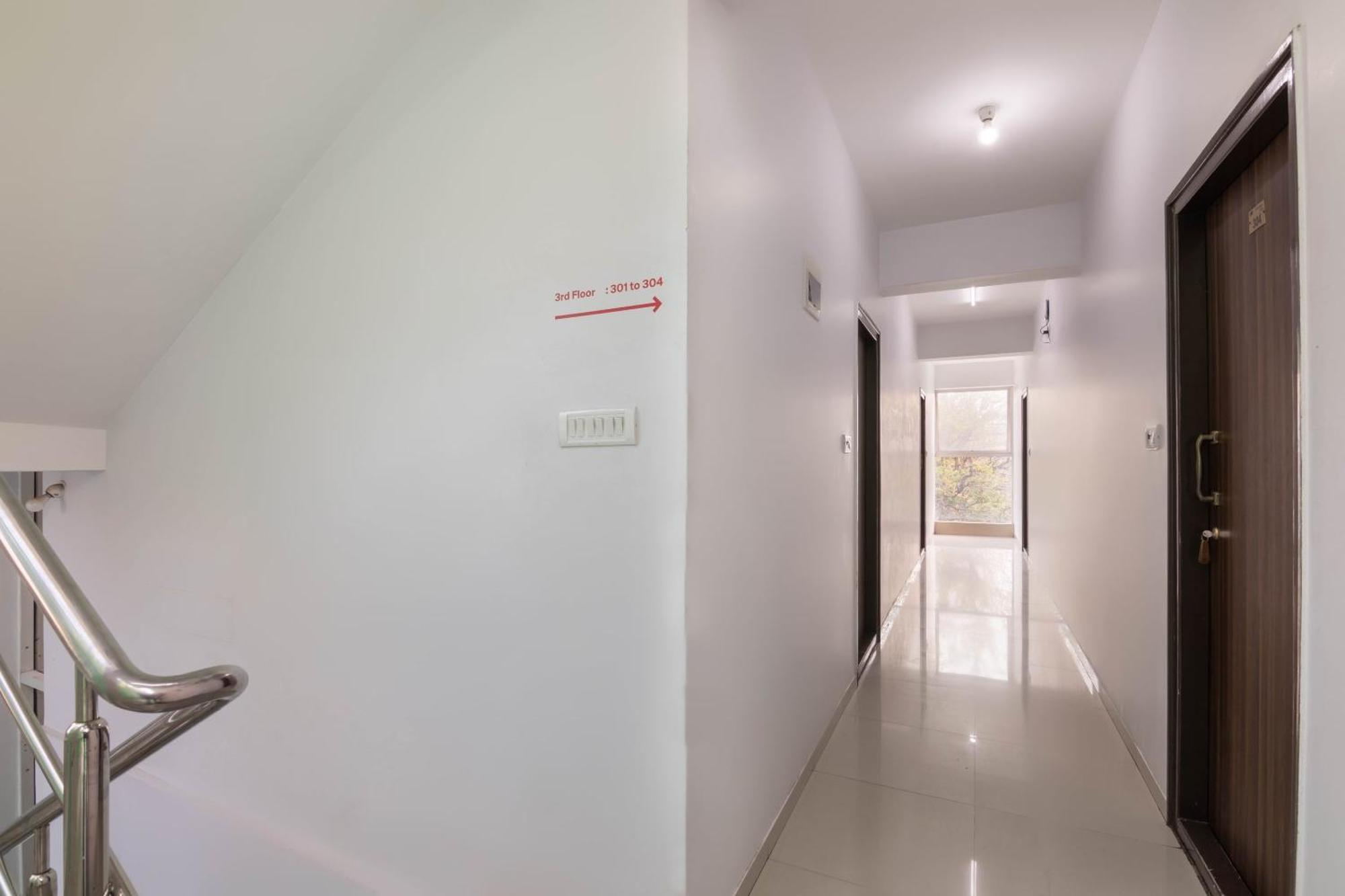 Hotel O Royal Inn Bangalore Dış mekan fotoğraf